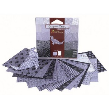 Origami zwart/grijs 
Karton 
Speelgoed / creatief 