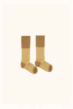 rice loop high socks sand/mustard 
Kousen 